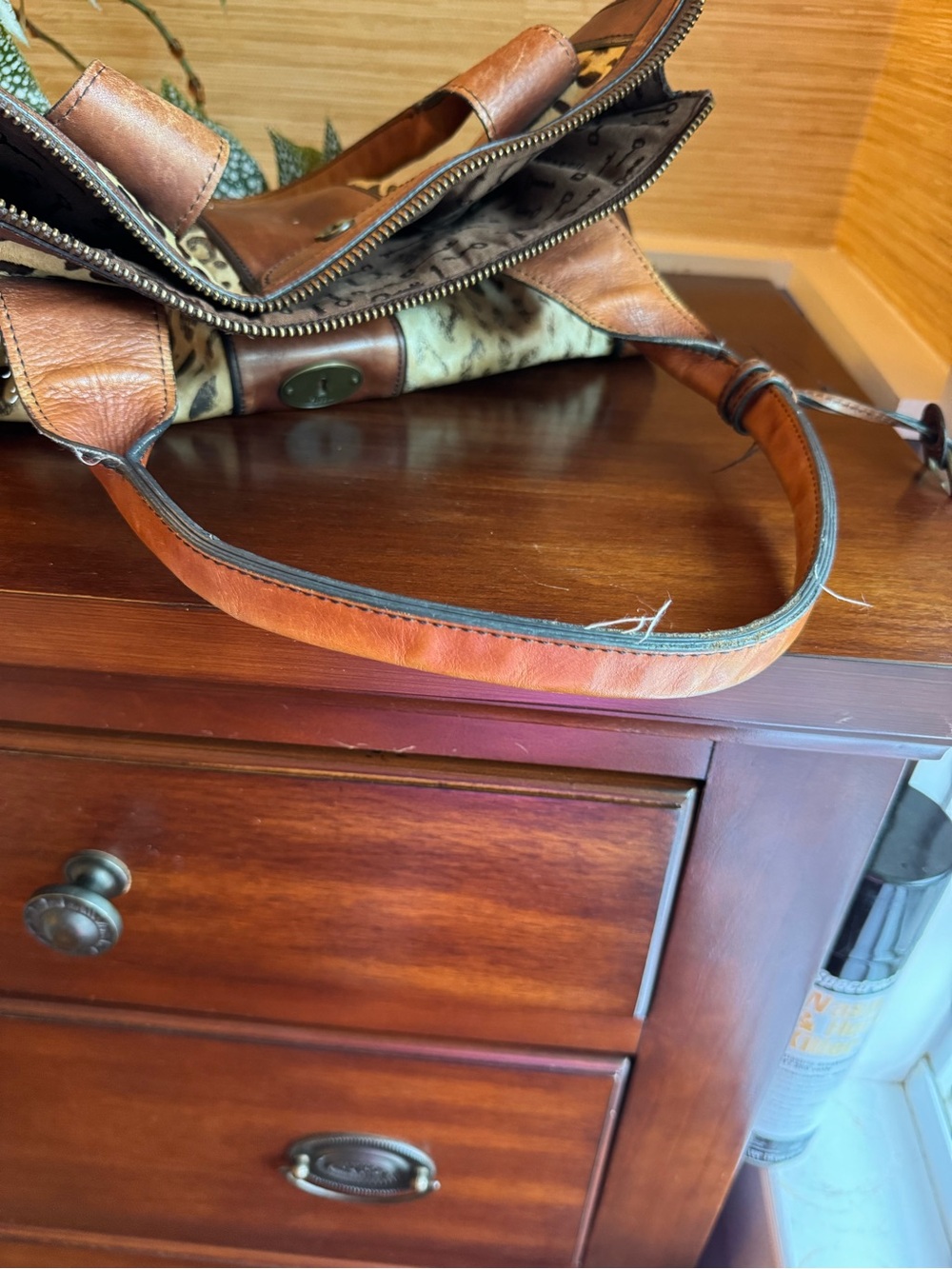 Vintage Fossil bag - Picture 6 of 16